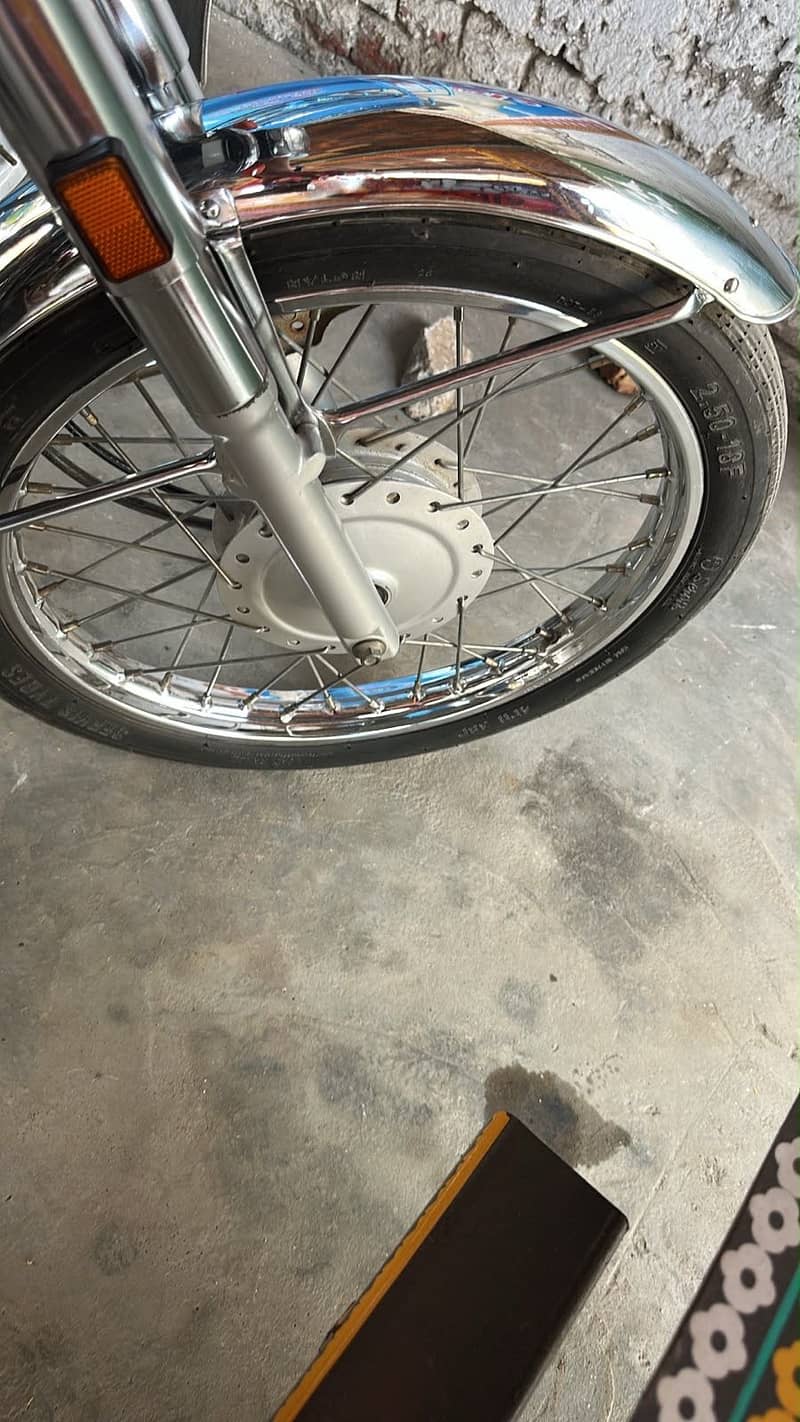 Honda CG125 new condition 5