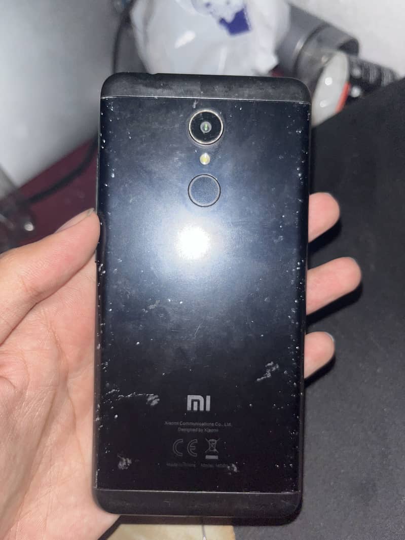 Xiaomi Redmi 5 1