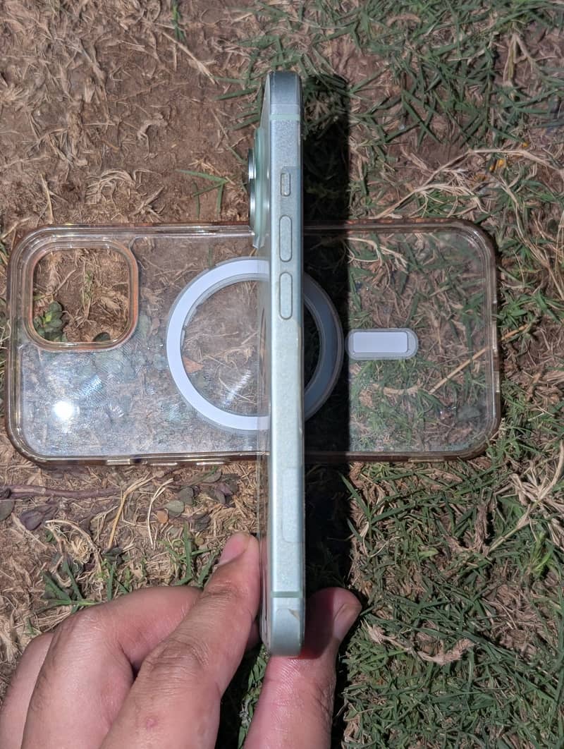 Apple iPhone 15 1