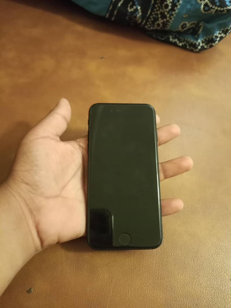 Apple iPhone SE3 3