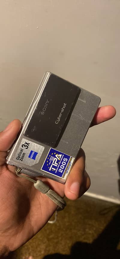 Sony Cybershot - DSC-T7 digicam for sale