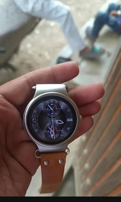 Kingswear smart watch
