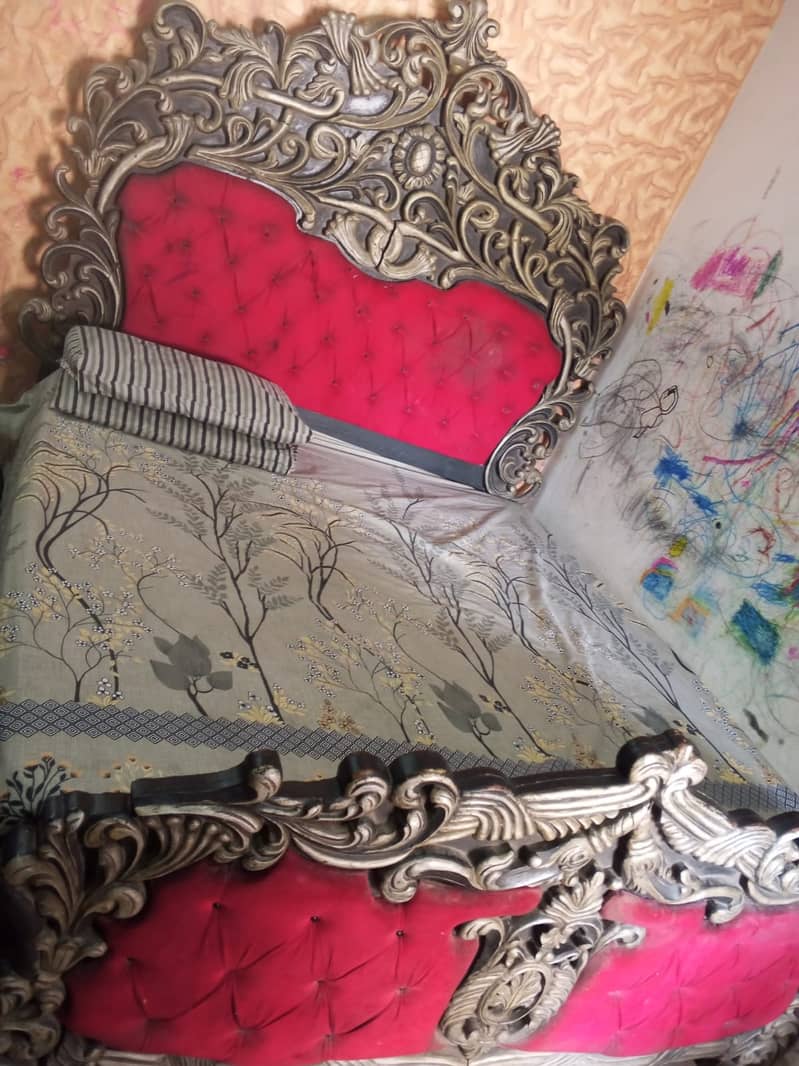 Wooden Bed Dressing sett 2