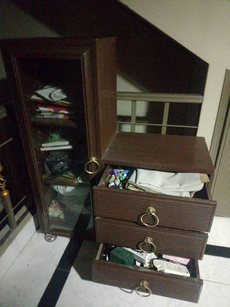 book shelves 1