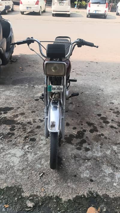 Motorbike metro 70cc 2013