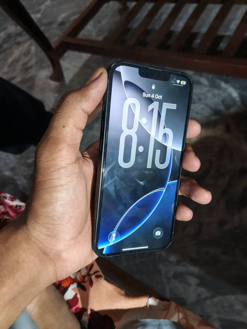 iPhone 13 jv 3