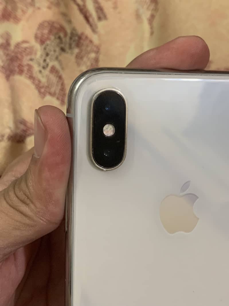 Apple iPhone X 5