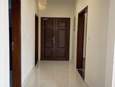 TOP LOCATION 3 BEDROOM FLAT FOR SALE ASKARI 5 SECTOR F