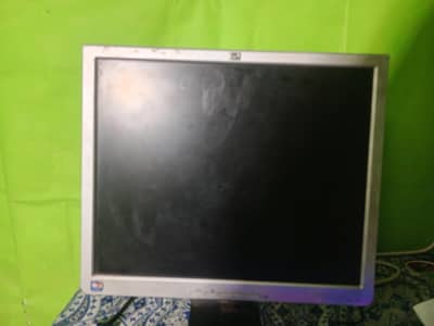 HP 17 Inch LCD Monitor - Good Condition