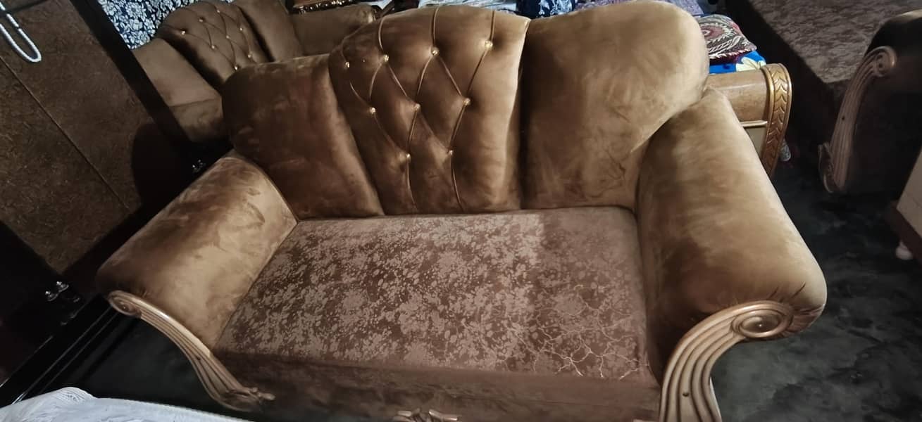 7 sater sofas new candashn 10