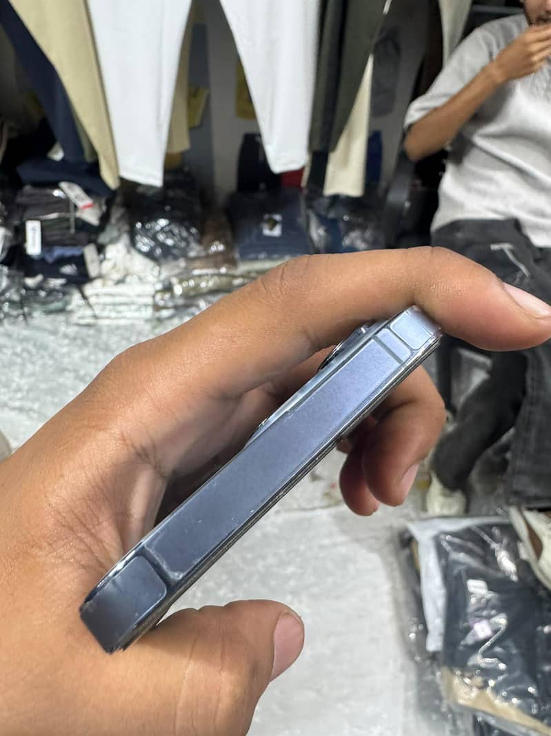 Apple iPhone 13 Pro 5