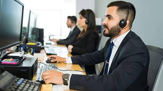 we need female computer worker