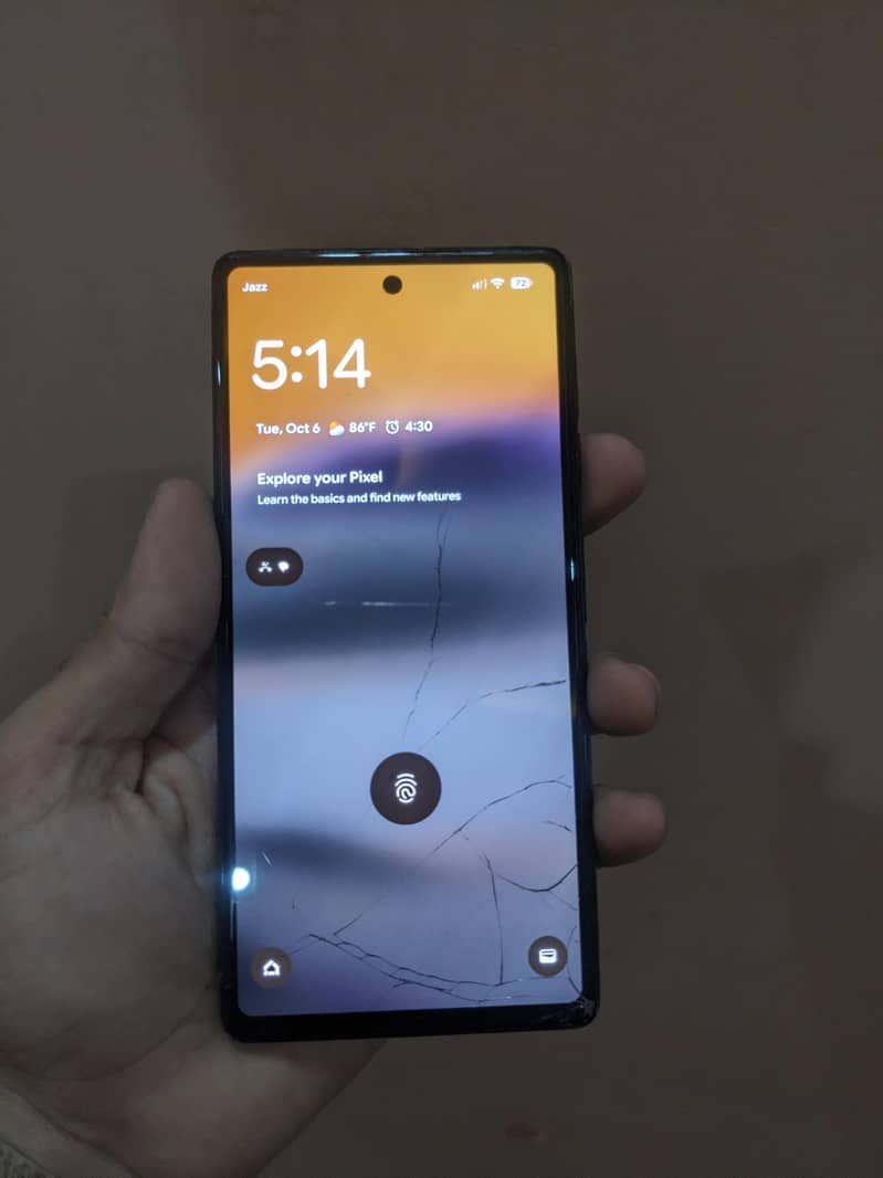 Google Pixel 6a 1