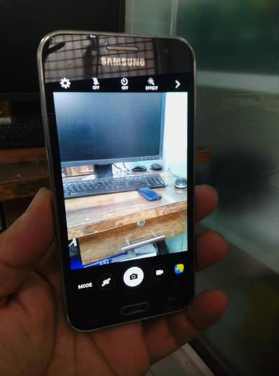 Samsung Mobile J2