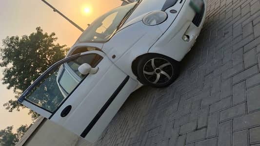 Chevrolet Exclusive 2005