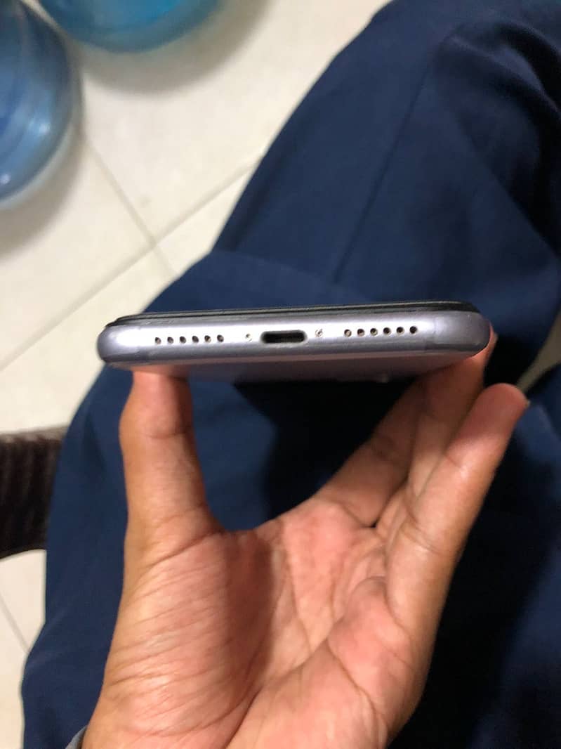 Apple iPhone 11 1