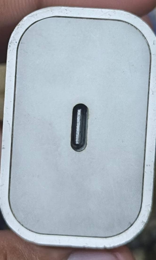 iphone charging 0