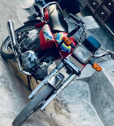 pick and drop service available
