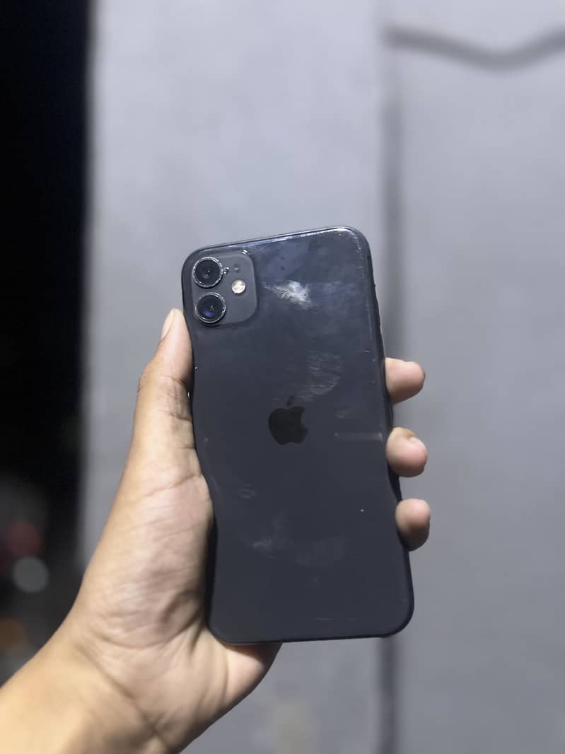 Apple iPhone 11 3