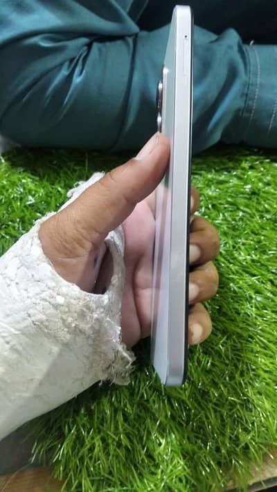 Vivo Y19s