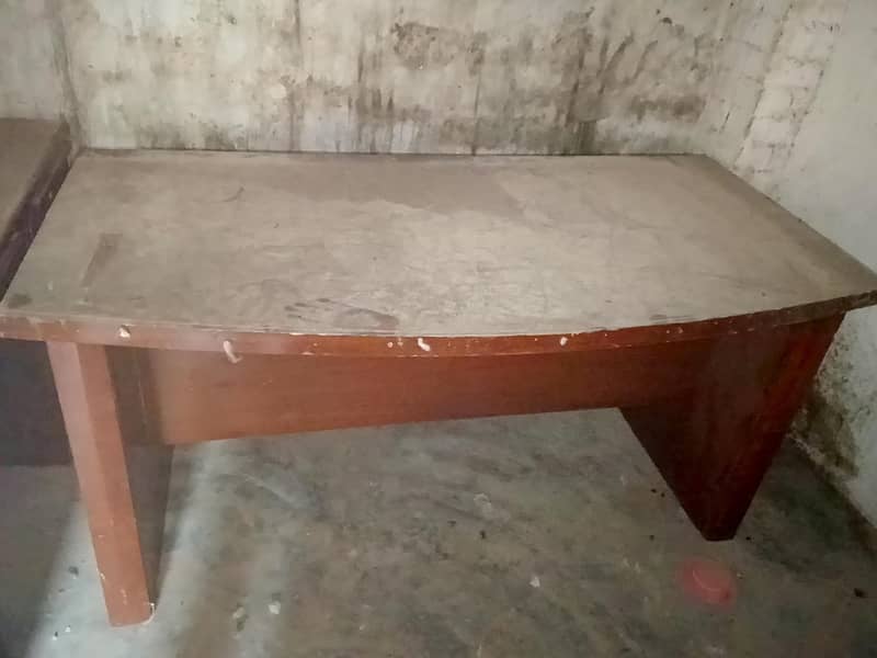 office table available 2