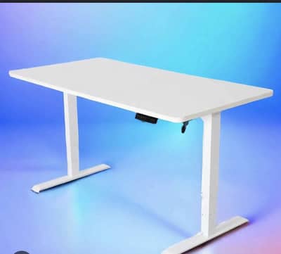 Adjustable dual motor desk