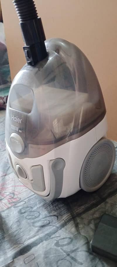 vacuum cleaner