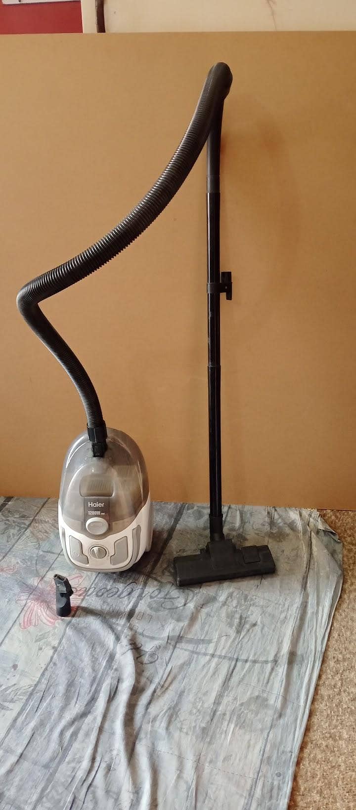vacuum cleaner 2