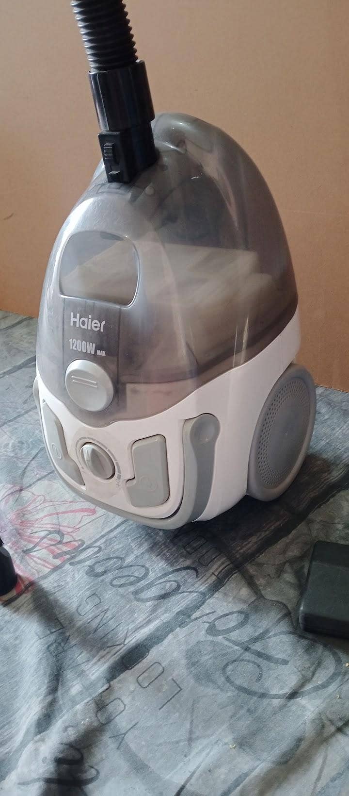 vacuum cleaner 6