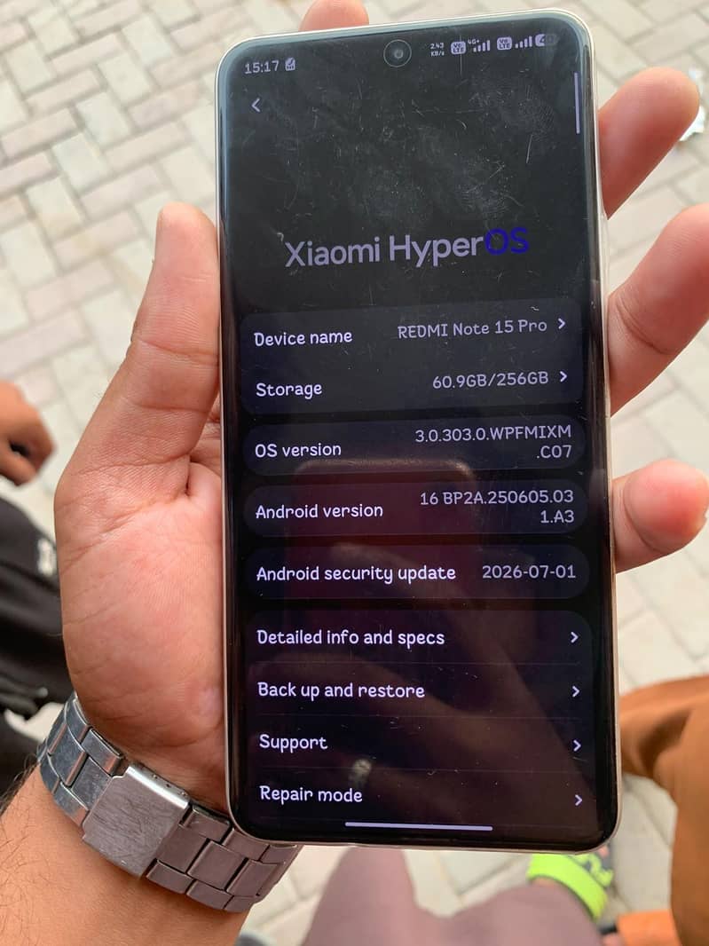 Xiaomi Redmi Note 15 Pro 3