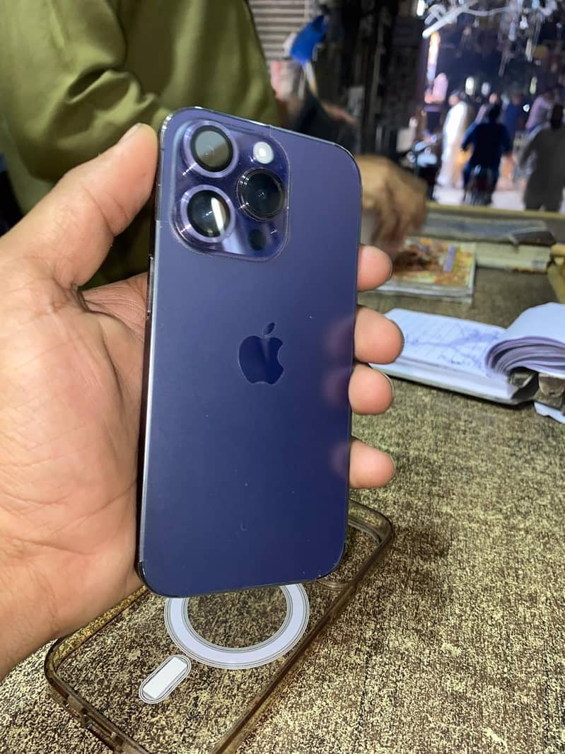 Apple iPhone 14 Pro 11