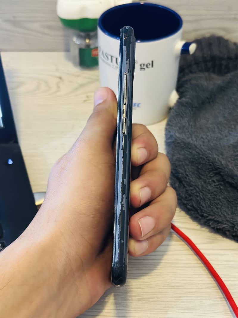 Realme C11 7
