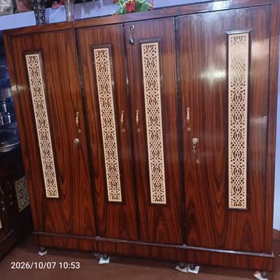 Interwood 4 Door Wardrobe – Excellent Condition