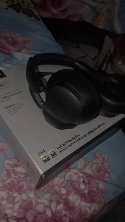 Ugreen Studio Pro wireless BT 6.0 HEADPHONES WITH ANC