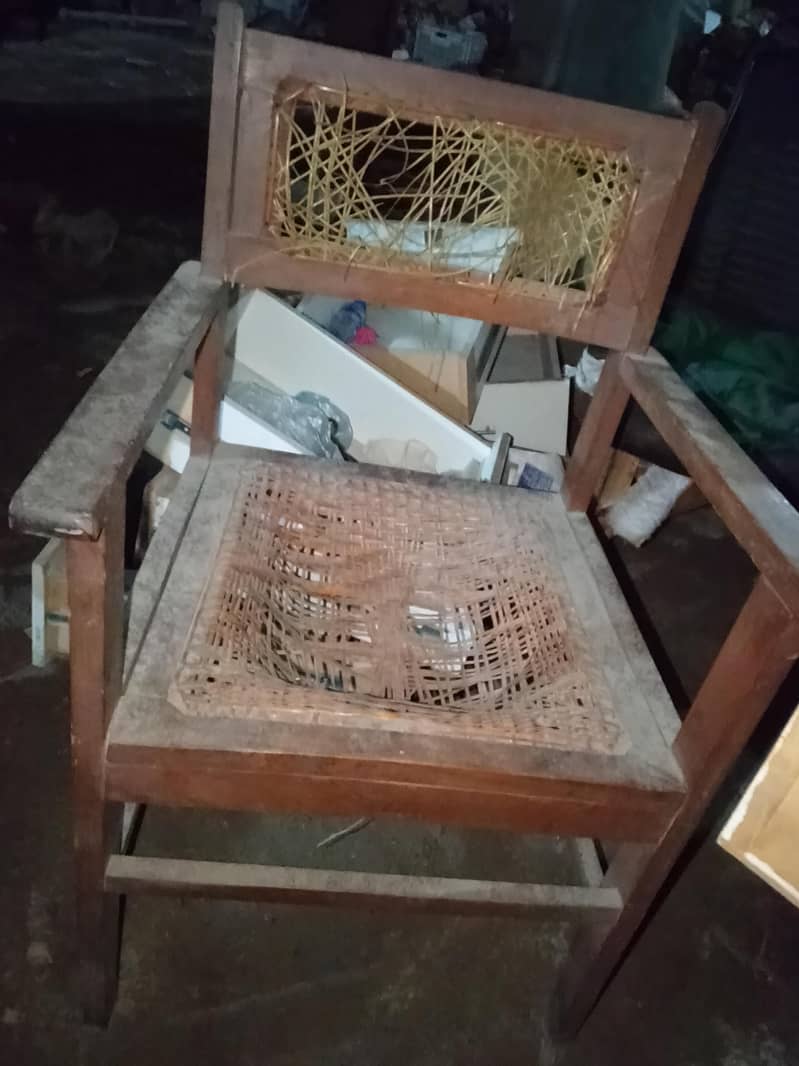 chairs available 4