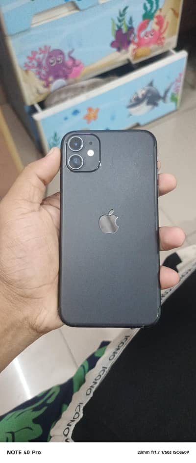 Apple iPhone 11