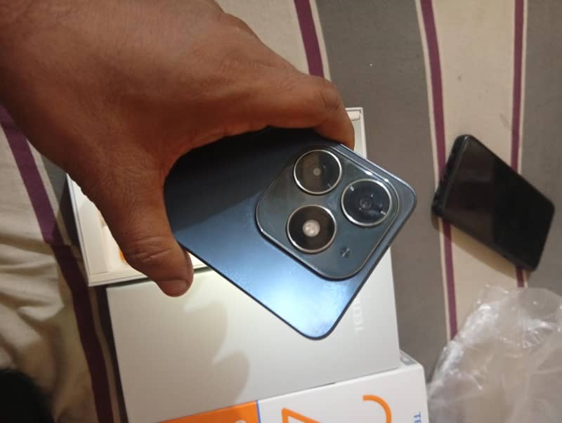 Tecno Spark 20 3