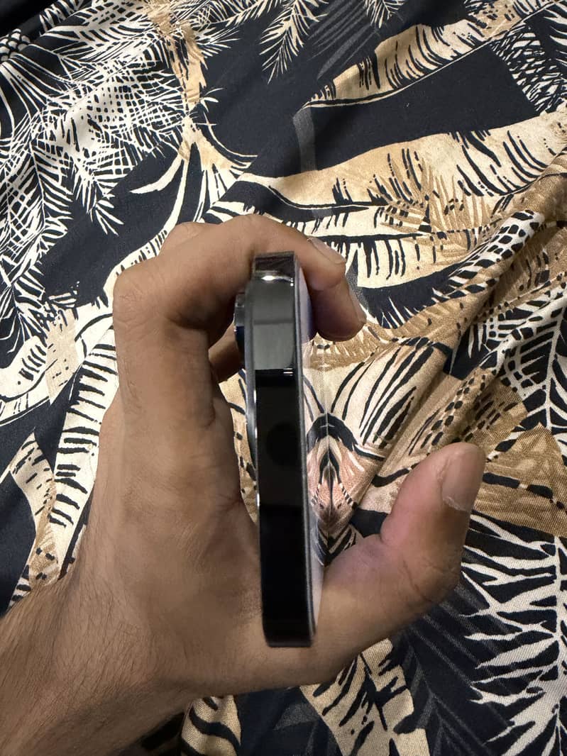 Apple iPhone 14 Pro pta 1