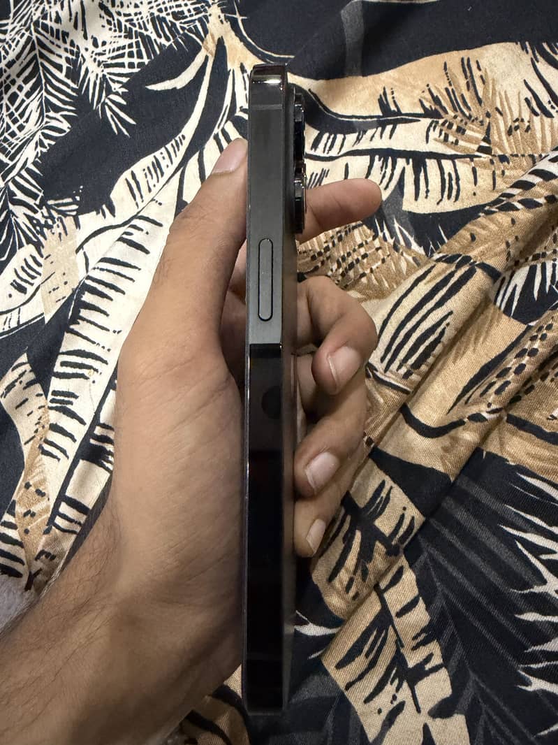Apple iPhone 14 Pro pta 5