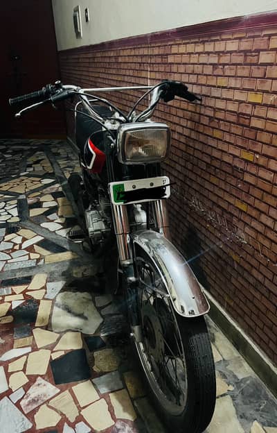 Honda CG 125 2017 | Second owner | No work required | Urgent sale