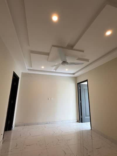 Brand New upper portion