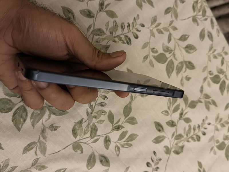 Samsung Mobile A16 1