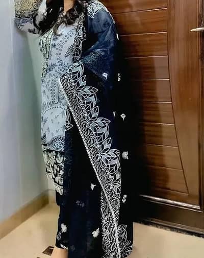 3 piece lawn suit