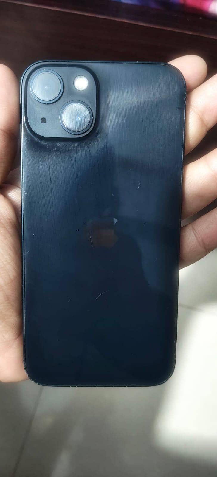 Apple iPhone 13 2