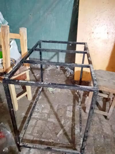 iron cutting and pressing table available