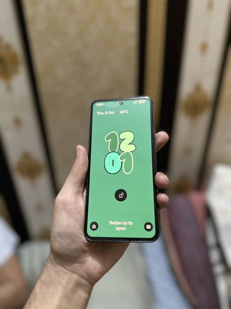 Google Pixel 8 2