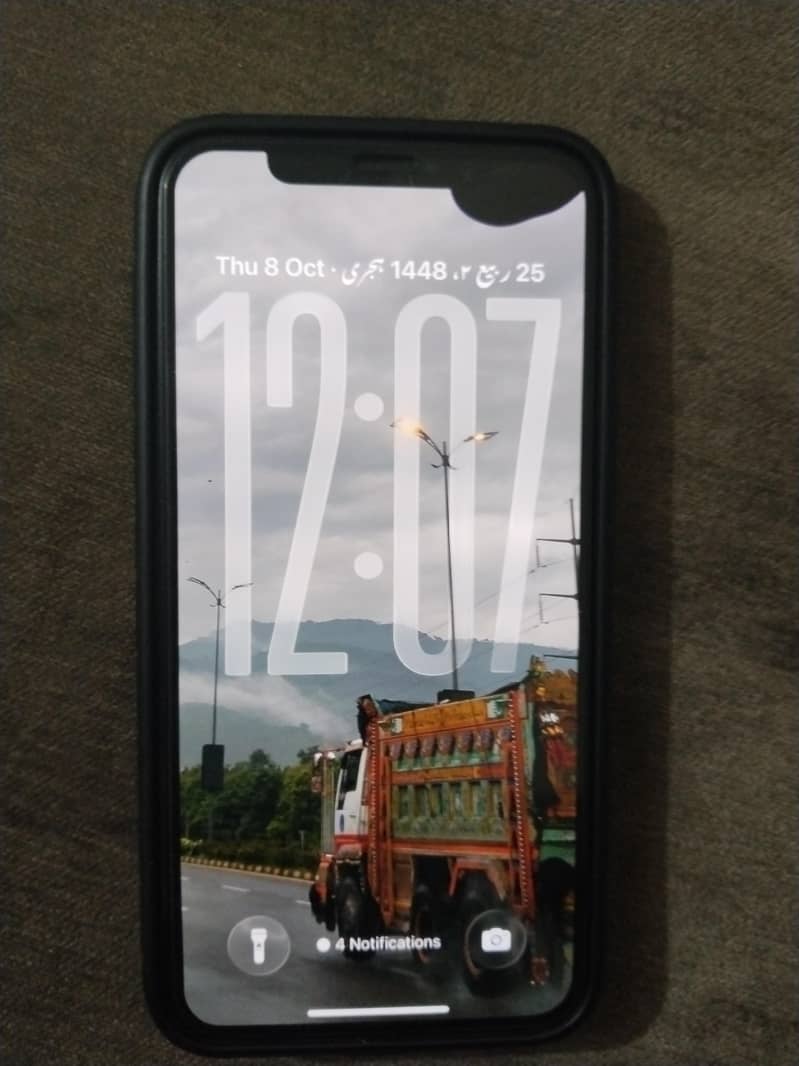 Apple iPhone 11 Pro 1