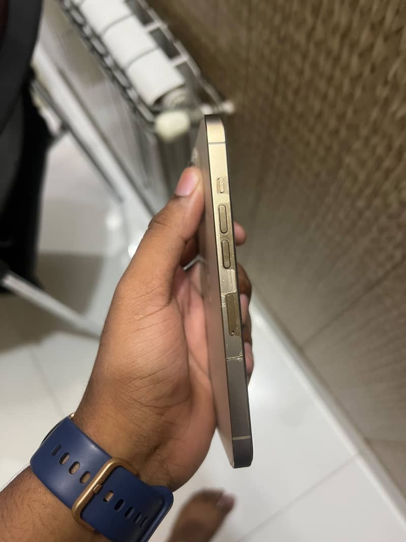 Apple iPhone 13 Pro 2