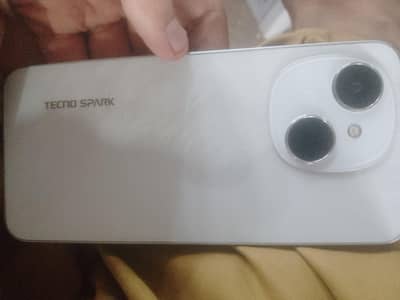 Tecno Spark Go 1 unjust sall