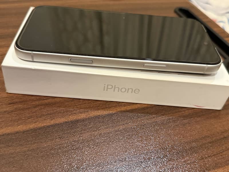 Apple iPhone 17 Pro Max 10
